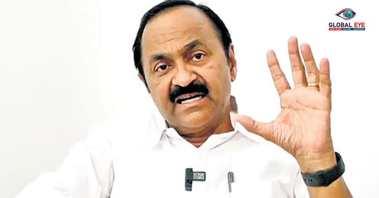 சொந்தக் கட்சி சவால்களை முறியடித்து கேரளா முதலமைச்சரானார் வி.டி. சதீசன்: தன்னைத் தடுத்தவருக்கே உள்துறை அமைச்சர் பதவி!