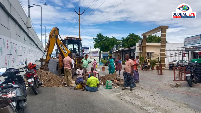 தாராபுரத்தில் குடிநீர் குழாய் உடைப்பு: சீரமைப்புப் பணிகள் தீவிரம் – பொதுமக்கள் கோரிக்கை!