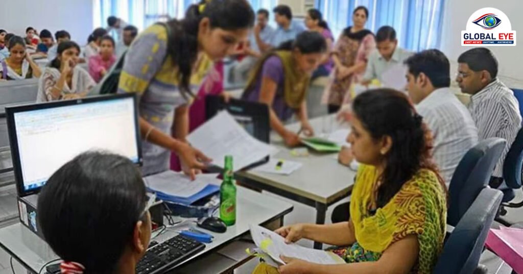 மீண்டும் உச்சம் தொட்ட பொறியியல் படிப்பு: தொழில்நுட்ப வளர்ச்சியால் மாணவர்களின் ஆர்வம் அதிகரிப்பு!
