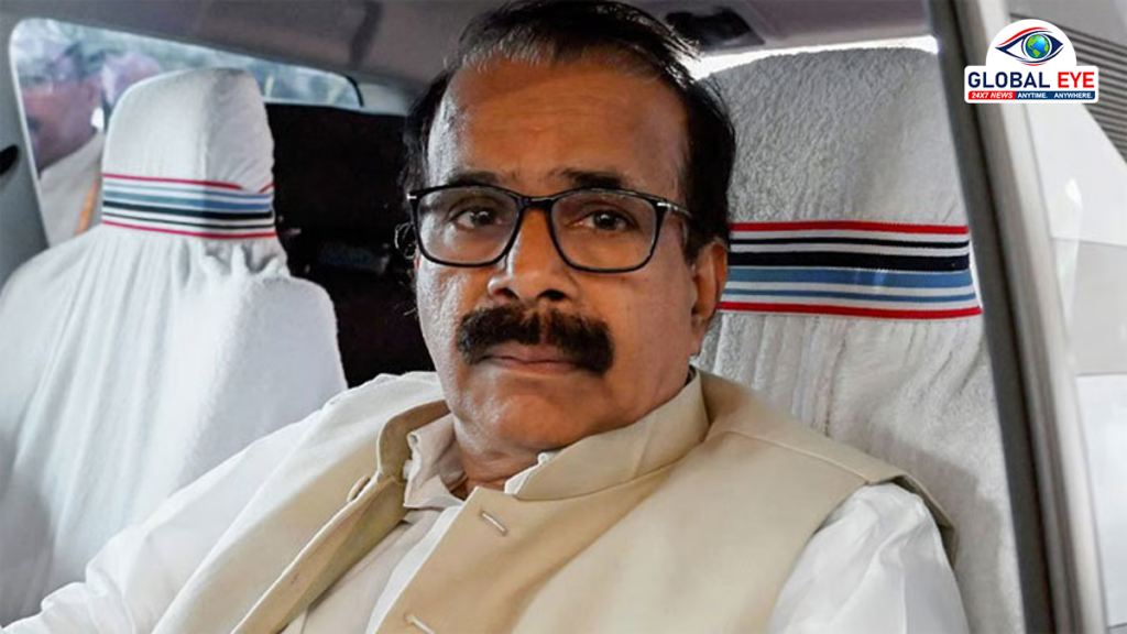 மத்திய அமைச்சர் ஜார்ஜ் குரியன் திடீர் ராஜினாமா: குடியரசுத் தலைவர் ஏற்பு!
