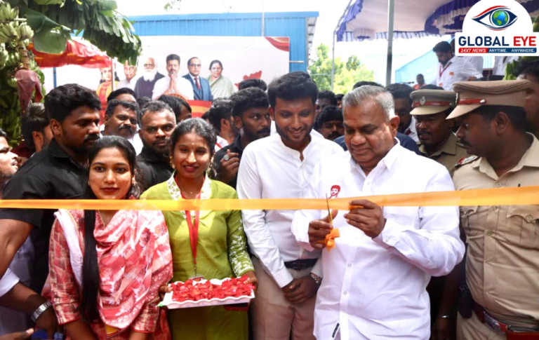 மதுரவாயல் தொகுதி மக்களுக்கு நற்பணி! புதிய சட்டமன்ற உறுப்பினர் அலுவலகத்தைத் திறந்து வைத்து அமைச்சர் புஸ்ஸி என். ஆனந்த் நலத்திட்ட உதவிகள் வழங்கல்!