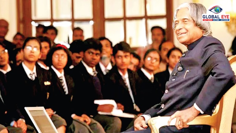 “கடைசி பெஞ்சு மாணவனுக்குக் குரல் கொடுத்த கலாம்!” – மாணவர்களின் திறனைப் போற்றிய மாபெரும் தலைவர்!