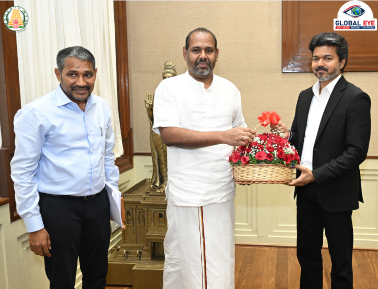 உலகத் தமிழர்களின் உரிமைகளுக்காக கைகோர்க்கும் தவெக அரசு! முதலமைச்சர் ச. ஜோசப் விஜய்யை நேரில் சந்தித்த இலங்கை நாடாளுமன்ற உறுப்பினர் கஜேந்திரகுமார் பொன்னம்பலம்!