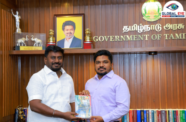 தொல்லியல் துறையின் புதிய இயக்குநராக (கூடுதல் பொறுப்பு) முனைவர் வீ.ப.ஜெயசீலன், இ.ஆ.ப. நியமனம்! மாண்புமிகு அமைச்சர் திரு. ராஜ்மோகன் அவர்களிடம் நேரில் வாழ்த்துப் பெறல்!