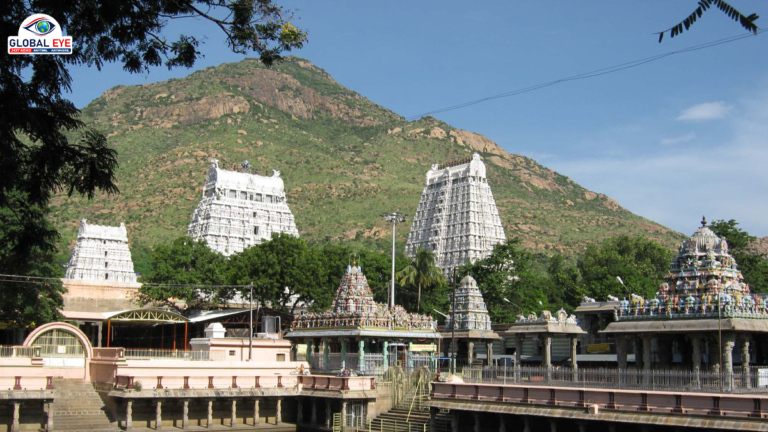 ஆசிரியர்கள் திட்டியதால் மாத்திரை உட்கொண்ட 3 மாணவிகள்: திருவண்ணாமலையில் பரபரப்பு!