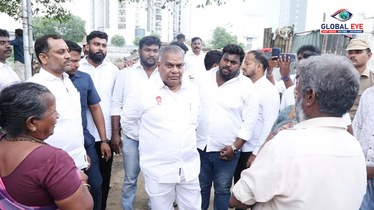 சைதாப்பேட்டை திடீர் நகரில் அமைச்சர் என்.ஆனந்த் திடீர் ஆய்வு