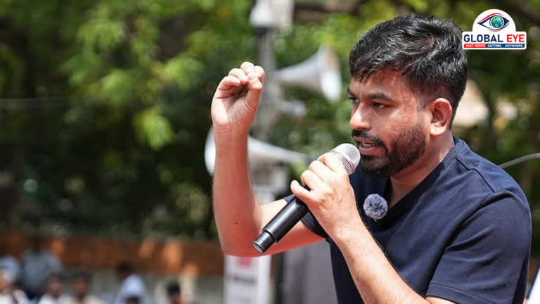 ஜென்ஸீ இளைஞர்களை சந்திக்கும் ஆர்எஸ்எஸ் தலைவர் மோகன் பாகவத் – அபிஜித் தீப்கே ரியாக்ஷன்