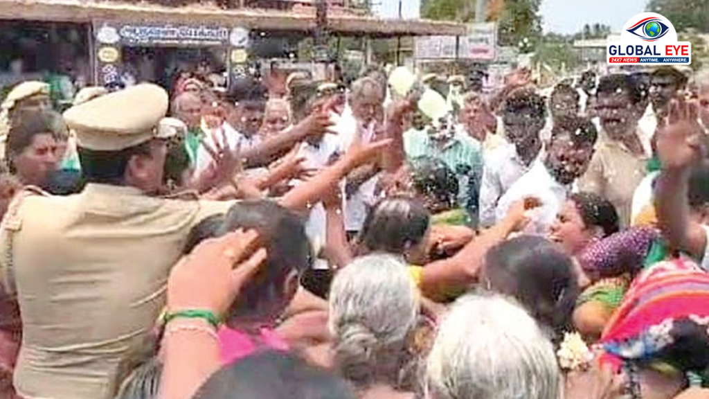 திருப்பூரில் விவசாயிகள் மறியல்; பெண்கள் தீக்குளிக்க முயற்சி: விளைநிலங்களில் எண்ணெய் குழாய் பதிக்க எதிர்ப்பு!