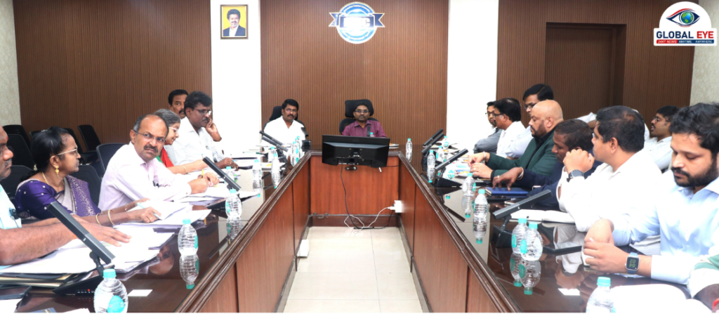 பேருந்து தயாரிக்கும் நிறுவனங்களுடன் போக்குவரத்துத் துறை செயலாளர் ஆலோசனை!