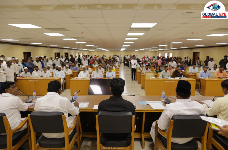சிறுபான்மையினர் நலனே மக்கள் அரசின் இலக்கு! செங்கல்பட்டில் அமைச்சர்கள் A.M. ஷாஜகான் – த. சரத்குமார் கூட்டு ஆய்வு மற்றும் நலத்திட்டங்கள் வழங்கல்!