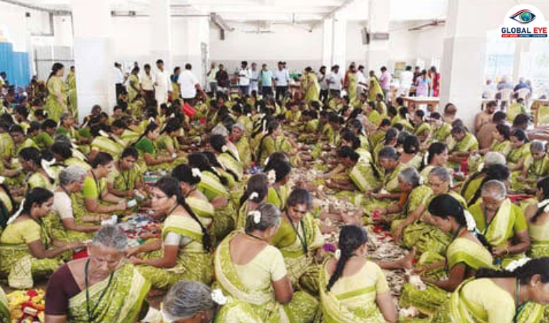 தமிழ் கடவுள் நம்ம முருகனுக்கு வெளிநாட்டு நாணயங்களும் காணிக்கை! திருச்செந்தூர் சுப்பிரமணிய சுவாமி கோயில் உண்டியல் வசூல்: ரூ.4.21 கோடி ரொக்கம் மற்றும் தங்கம், வெள்ளி காணிக்கை!