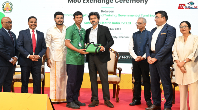 ITI மாணவர்களின் கல்வித் திறனை உயர்த்தும் பயிற்சி உபகரணங்கள்!